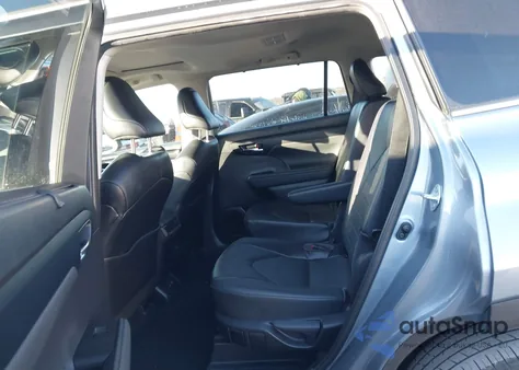 2022 Toyota Highlander Xle из США, поврежденный, VIN 5TDGZRAH4NS094241